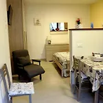 Apartment L'olivo *